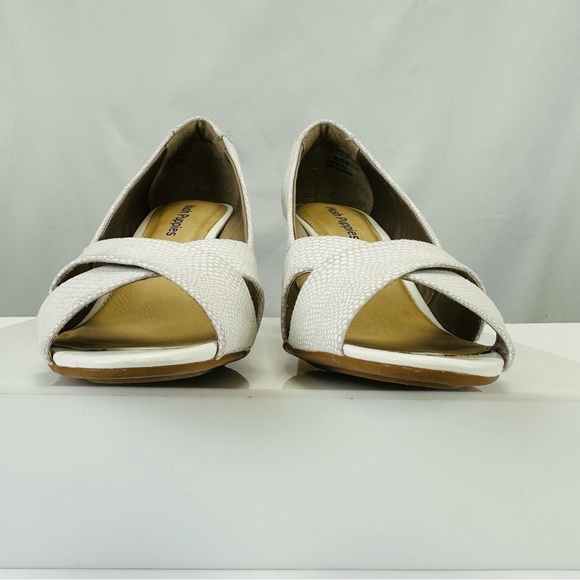 Hush Puppies white pebble Peeptoe wood stacked heel heels Size 7 Medium - Picture 5 of 13
